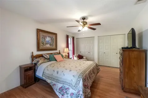 1814 Foxhunt Drive Sun City Center FL 33573