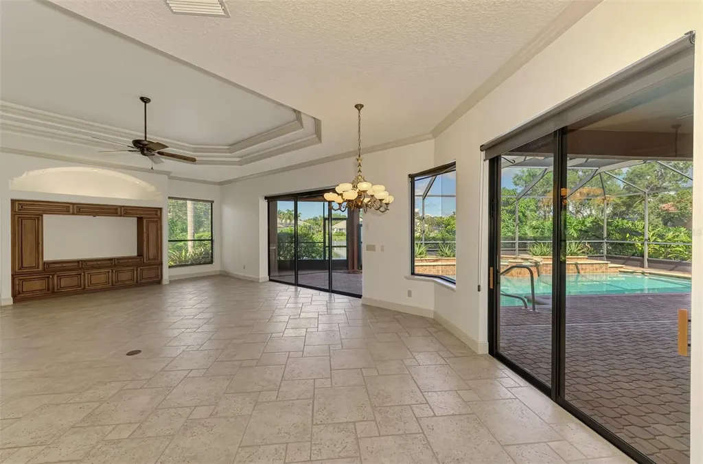 9011 Wildlife Loop Sarasota FL 34238