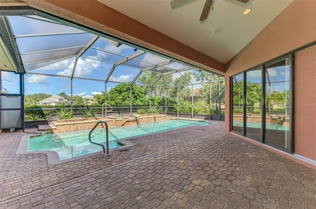 9011 Wildlife Loop Sarasota FL 34238