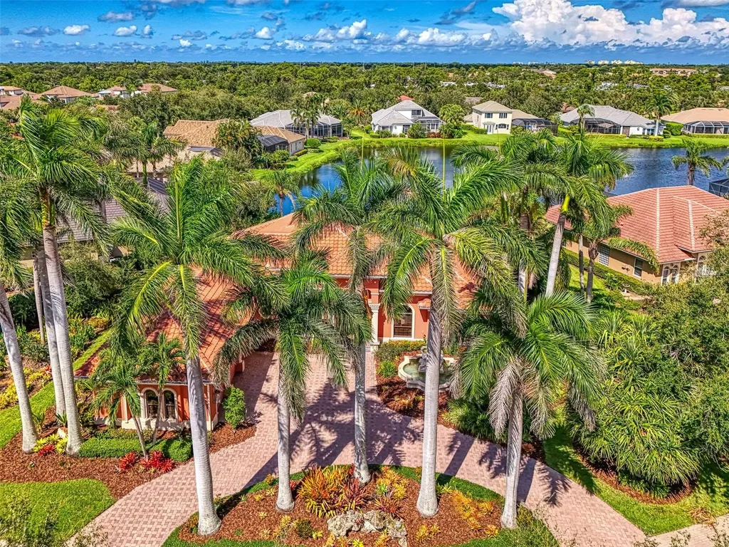 9011 Wildlife Loop Sarasota FL 34238