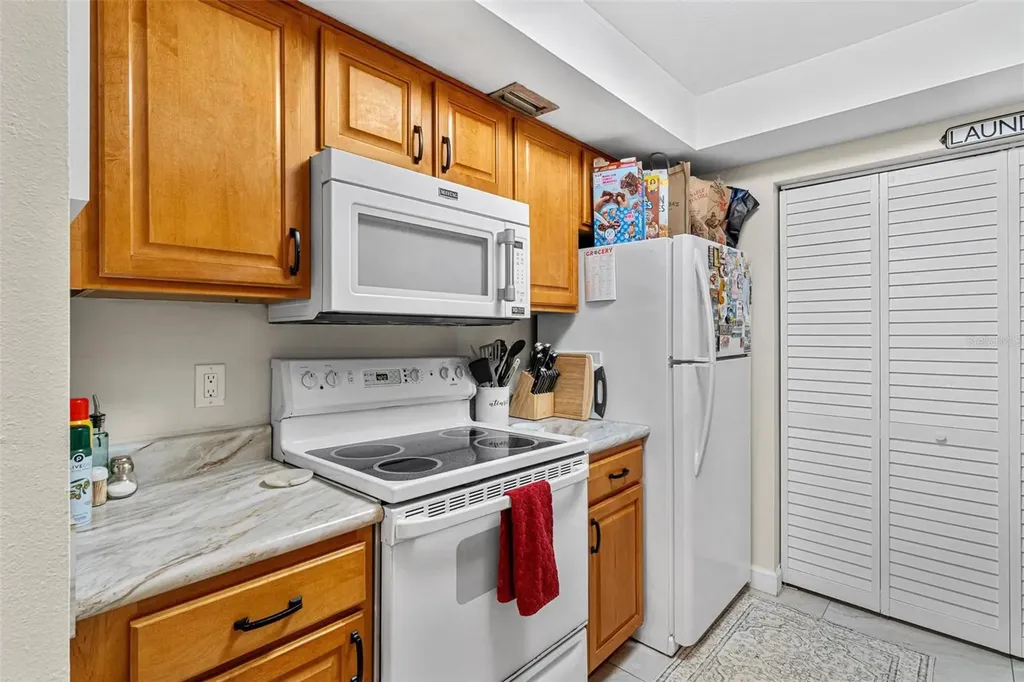 746 115th Avenue N St Petersburg FL 33716