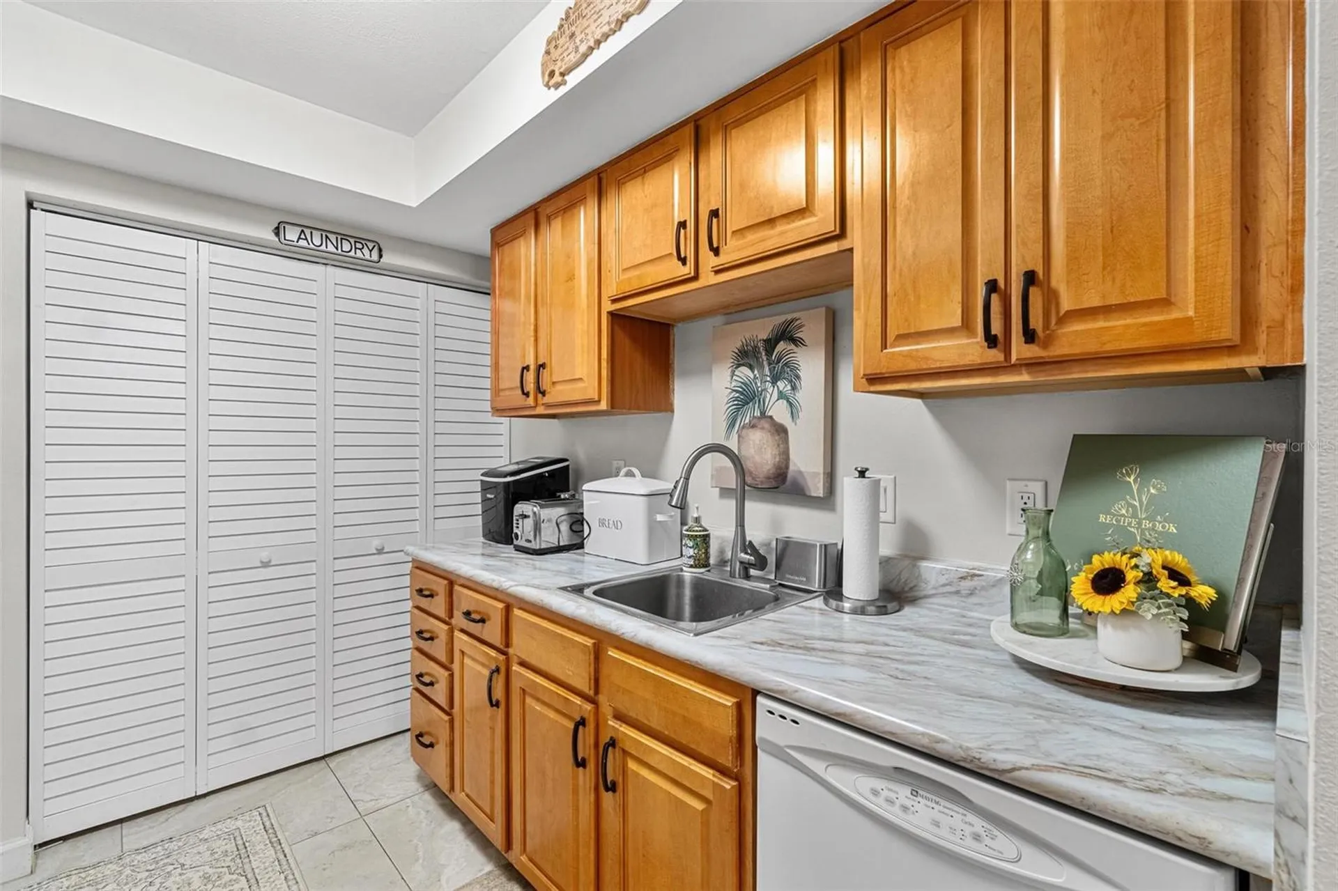 746 115th Avenue N St Petersburg FL 33716