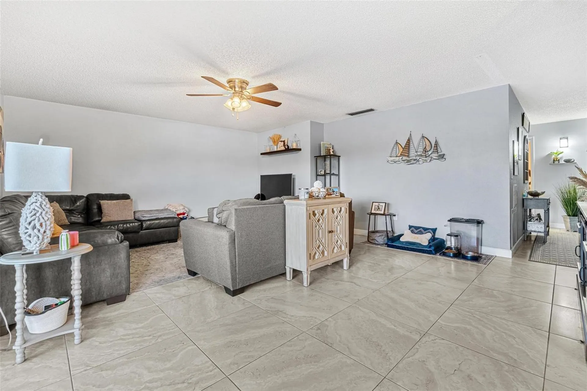 746 115th Avenue N St Petersburg FL 33716