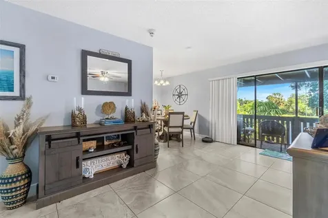 746 115th Avenue N St Petersburg FL 33716