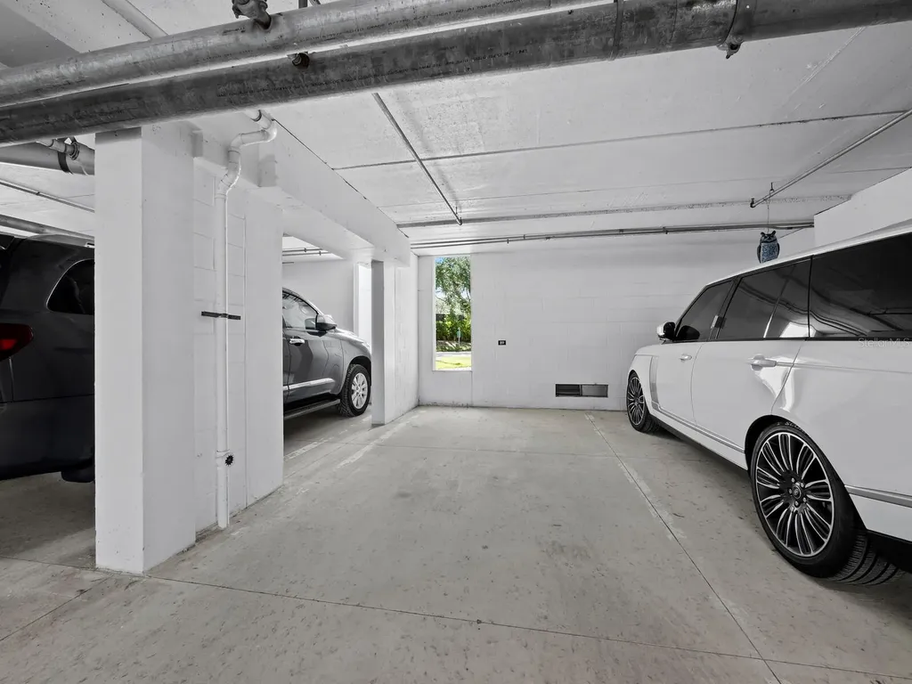 1709 N Tamiami Trail Sarasota FL 34234