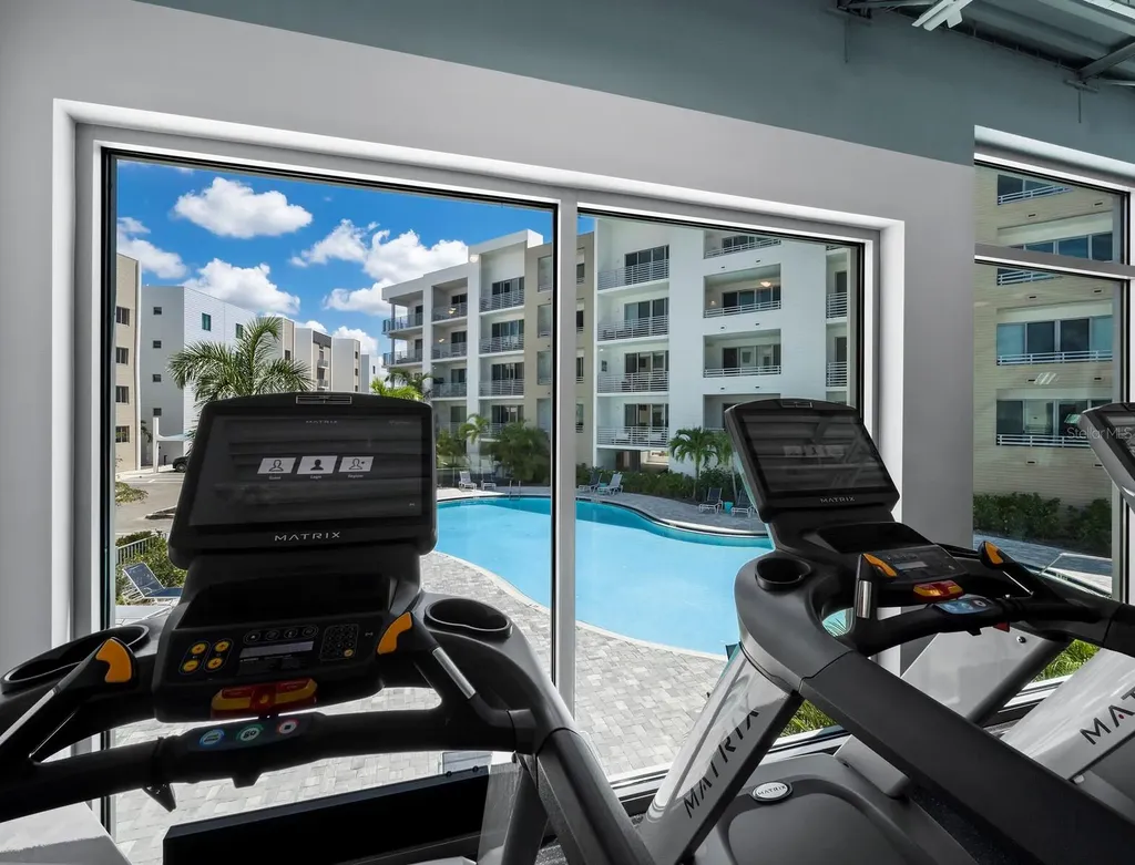 1709 N Tamiami Trail Sarasota FL 34234