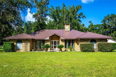 9139 Florida Street Fanning Springs FL 32693