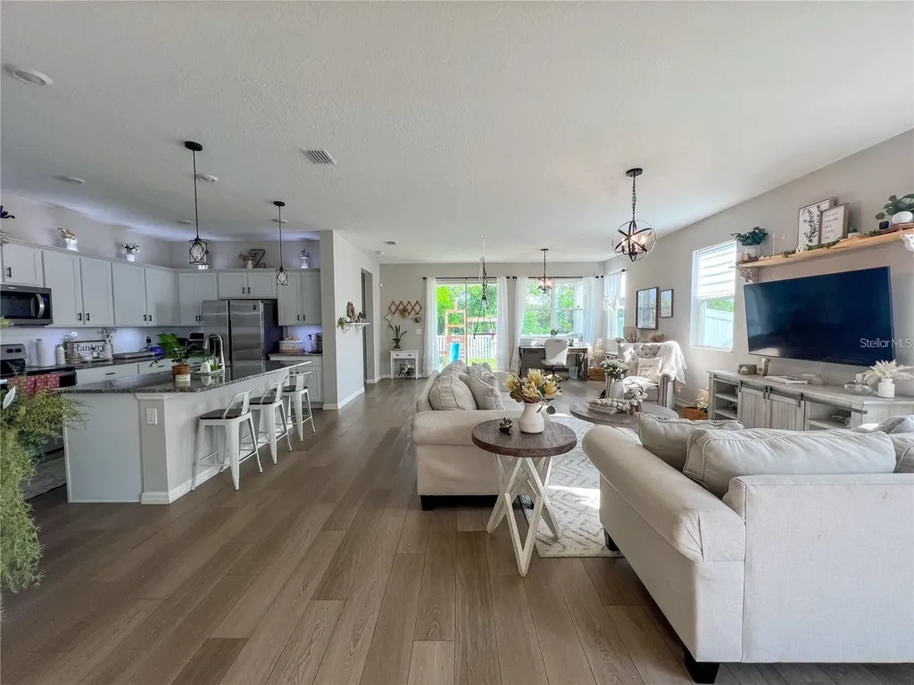 3567 74th Avenue Circle E Sarasota FL 34243