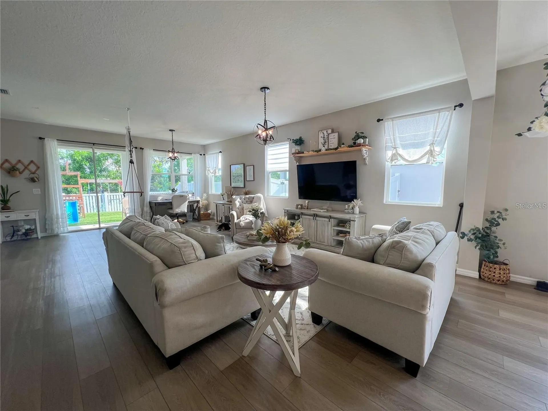 3567 74th Avenue Circle E Sarasota FL 34243