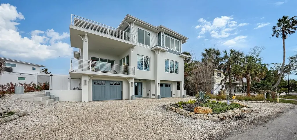 6800 Longboat Drive S Longboat Key FL 34228