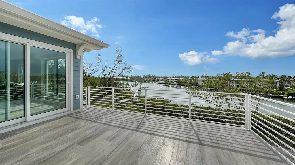 6800 Longboat Drive S Longboat Key FL 34228
