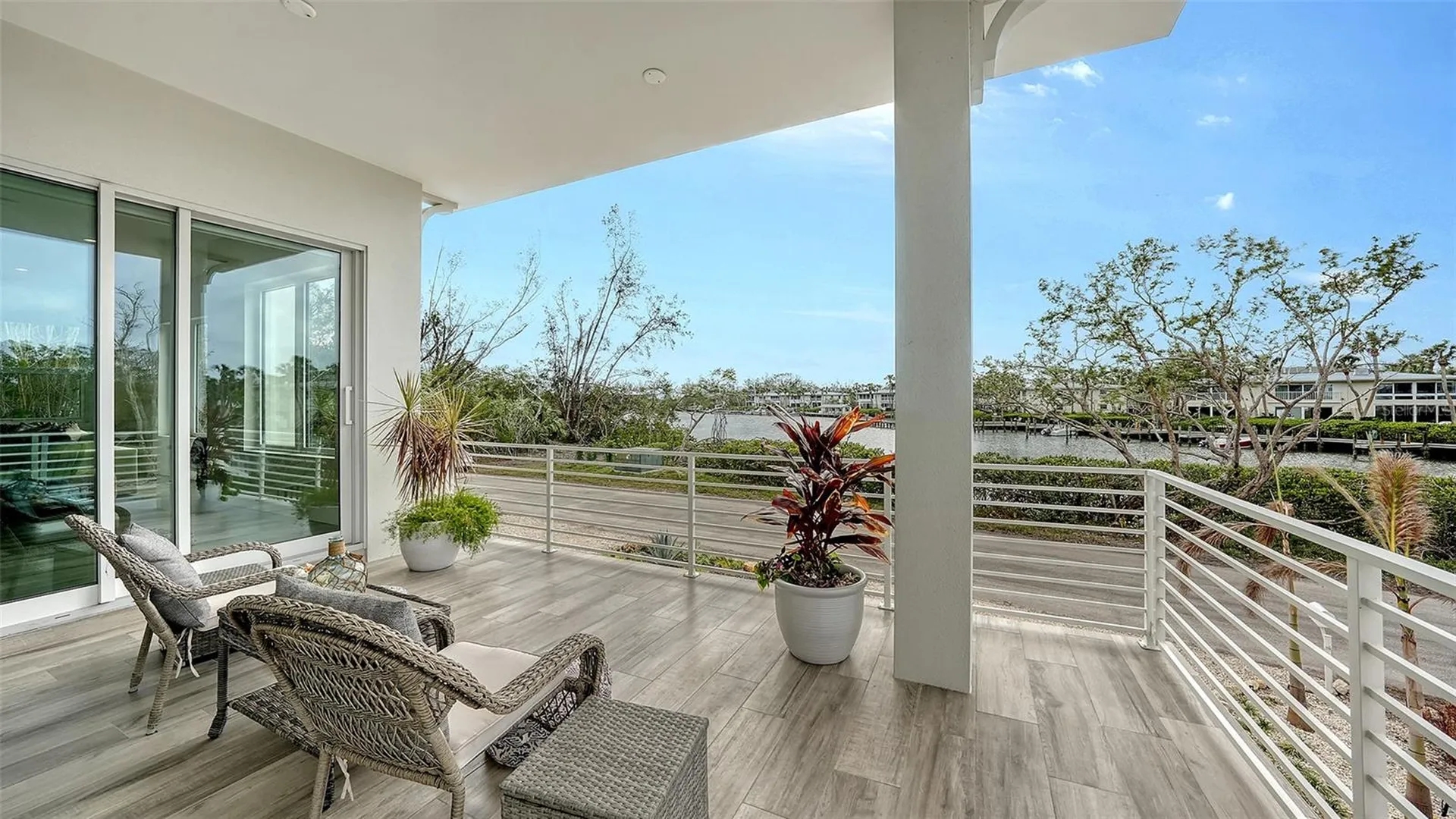 6800 Longboat Drive S Longboat Key FL 34228