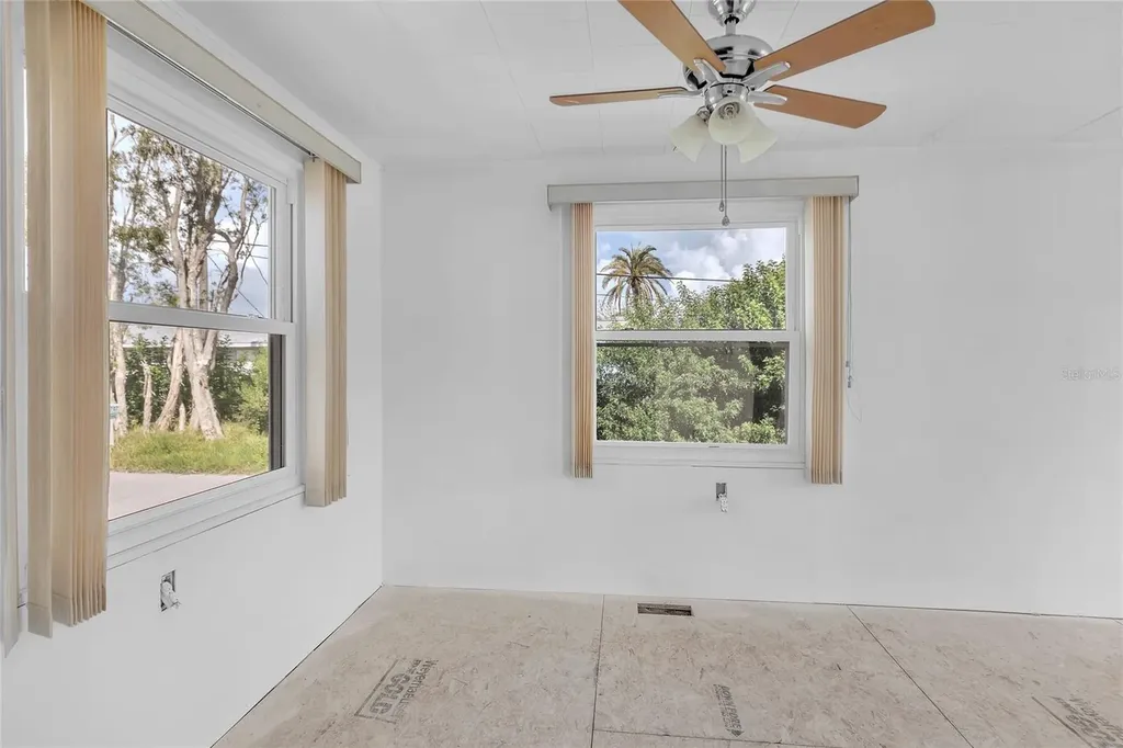 3705 116th Street Court W Bradenton FL 34210