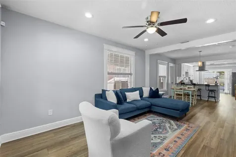 112 W Chelsea Street Tampa FL 33603