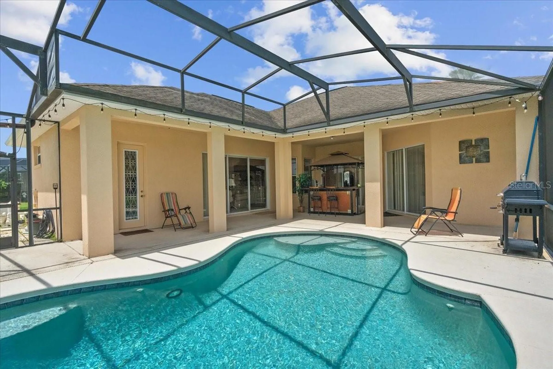 2622 Roughside Circle Kissimmee FL 34746