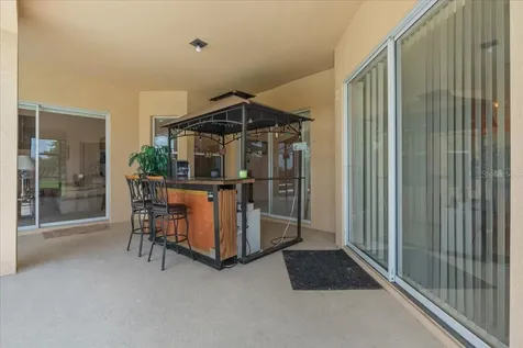 2622 Roughside Circle Kissimmee FL 34746