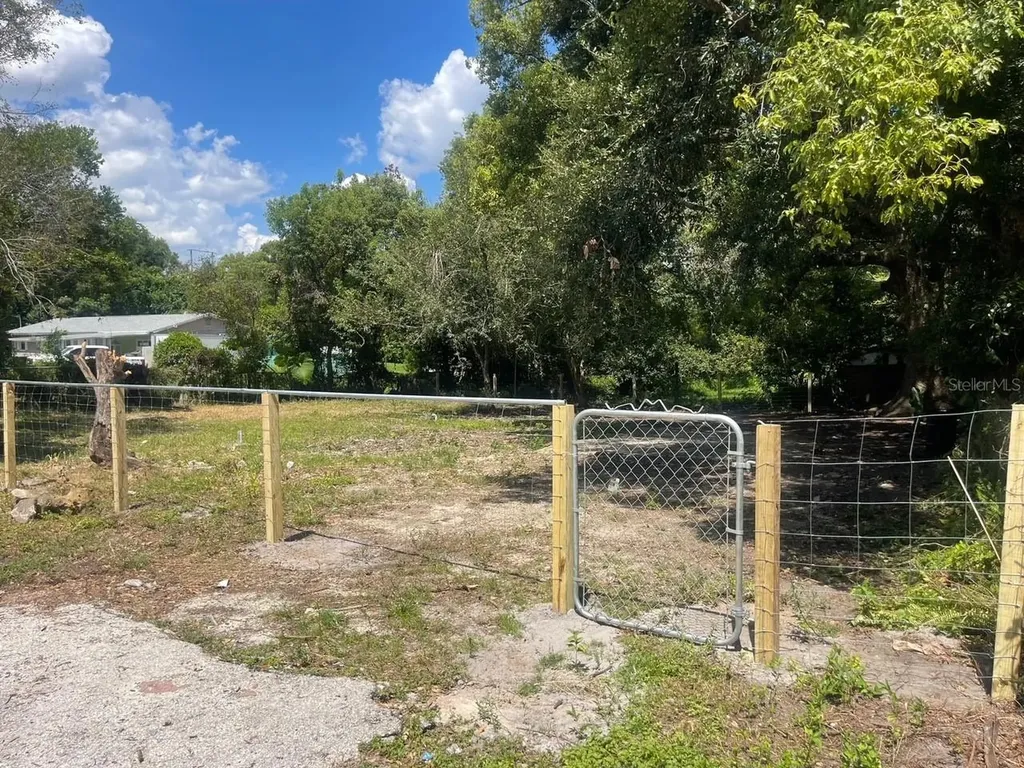 25 S Mckinley Avenue Orlando FL 32811