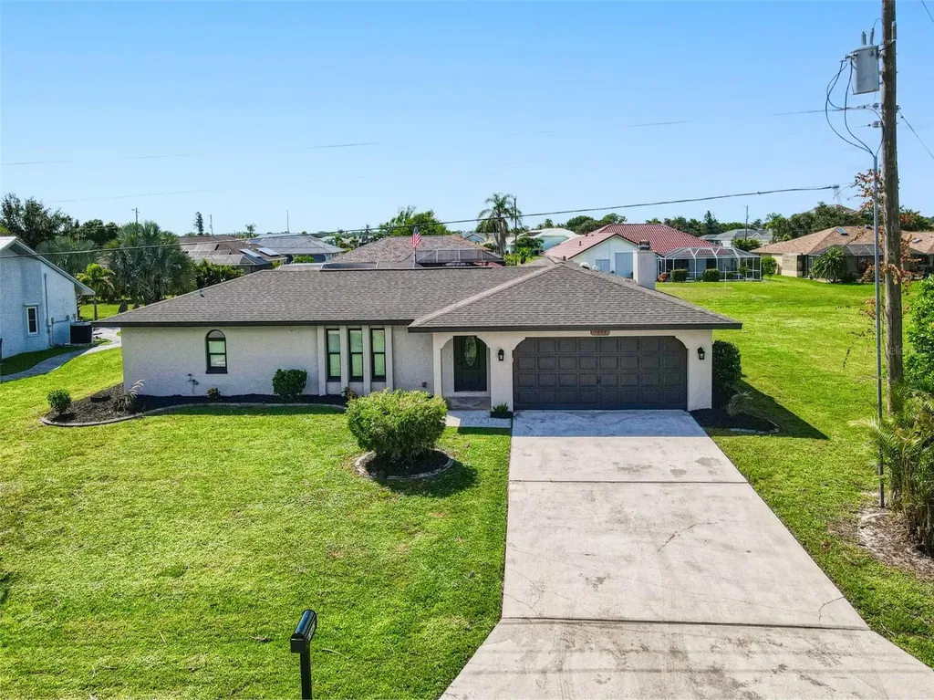 1662 Nuremberg Boulevard Punta Gorda FL 33983