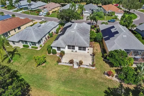 2114 Worthington Greens Drive Sun City Center FL 33573