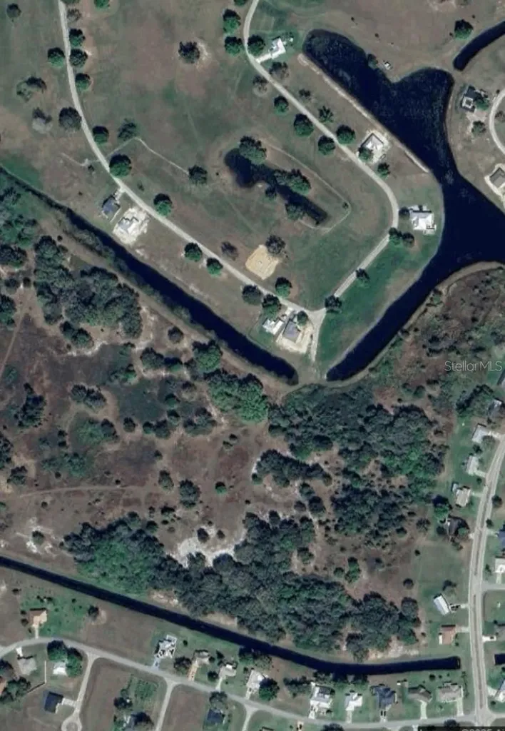 440 Foxhall Circle Sebring FL 33876