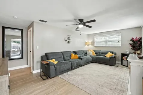 904 Charles Street Port Orange FL 32129