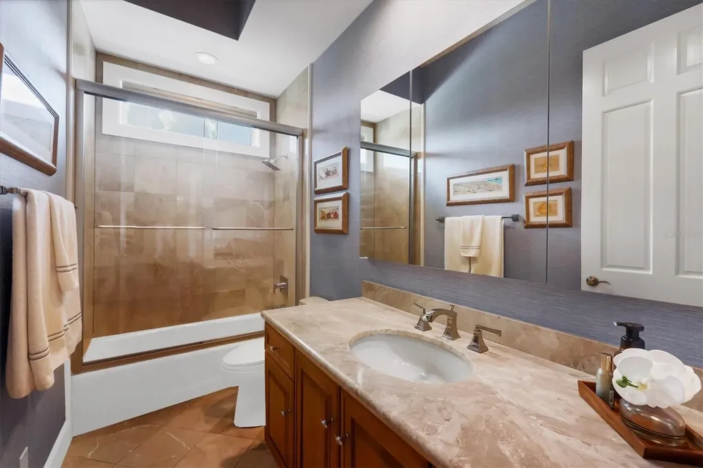 559 Bob Hope Drive Nokomis FL 34275