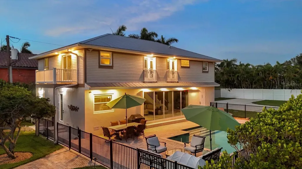 559 Bob Hope Drive Nokomis FL 34275