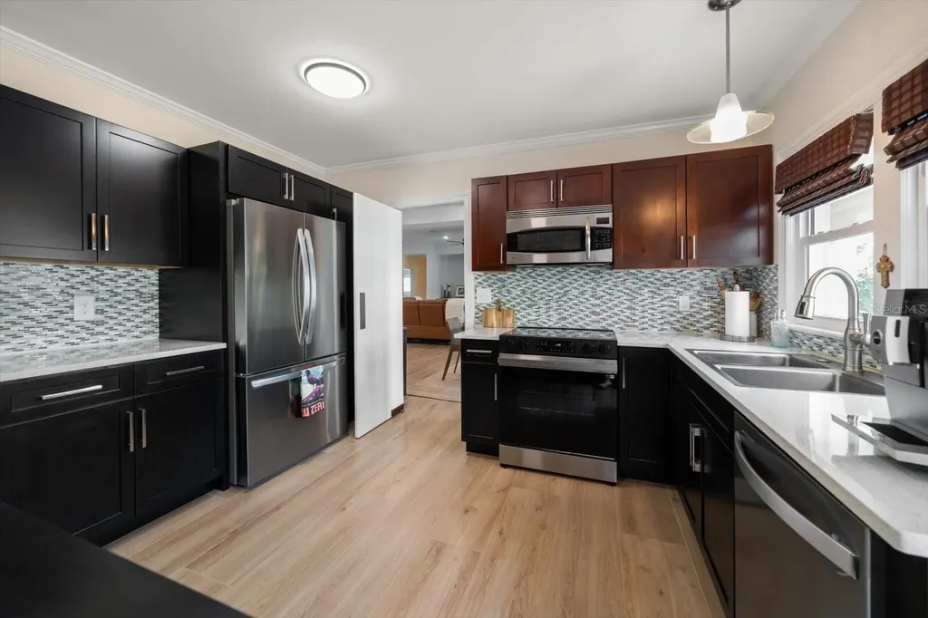 733 Bay Esplanade Clearwater Beach FL 33767