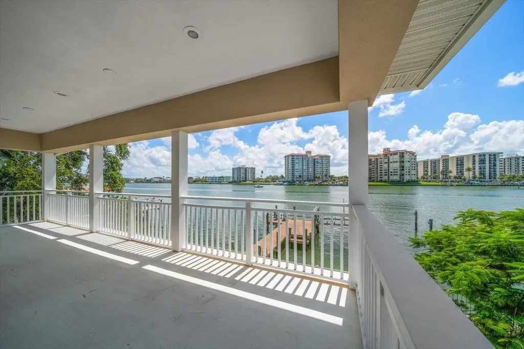 733 Bay Esplanade Clearwater Beach FL 33767