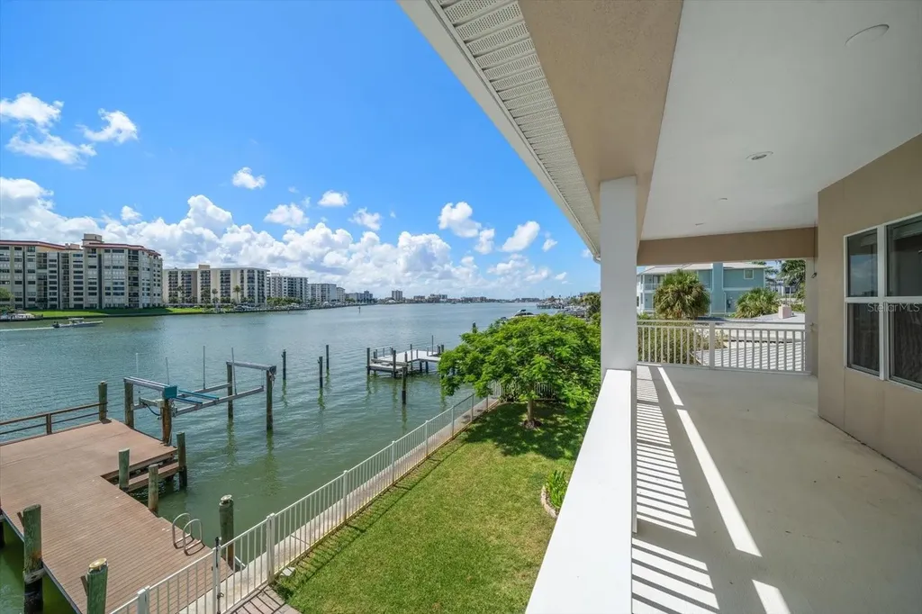 733 Bay Esplanade Clearwater Beach FL 33767