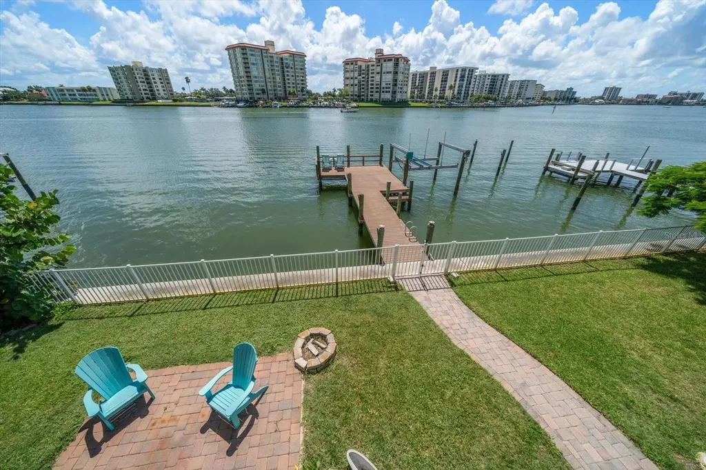 733 Bay Esplanade Clearwater Beach FL 33767