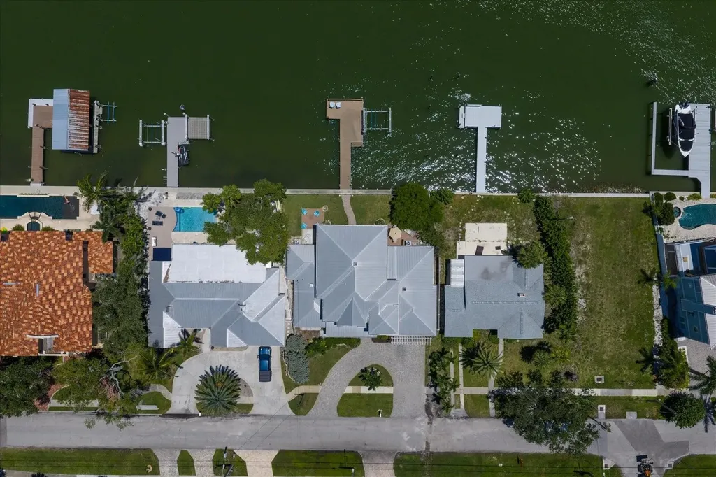 733 Bay Esplanade Clearwater Beach FL 33767