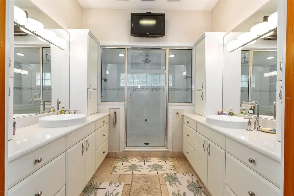 15225 NE 246th Avenue Salt Springs FL 32134
