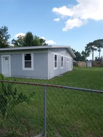 2704 Annandale Avenue Orlando FL 32810