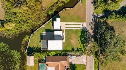 501 Chastain Road Seffner FL 33584