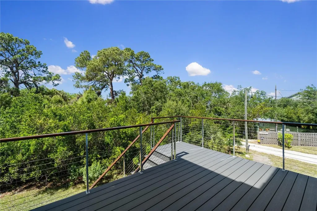 327 Roberts Road Nokomis FL 34275