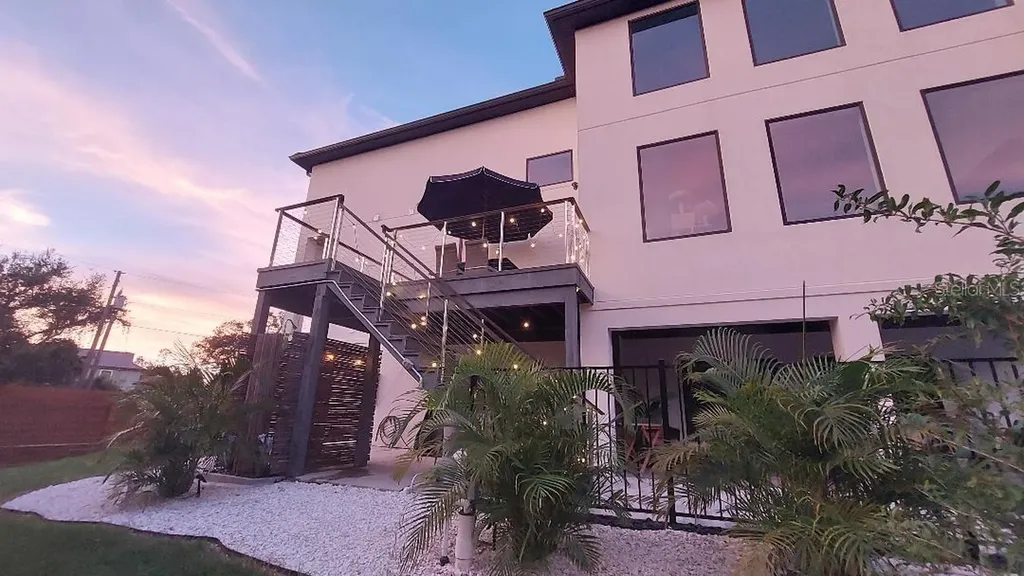 327 Roberts Road Nokomis FL 34275