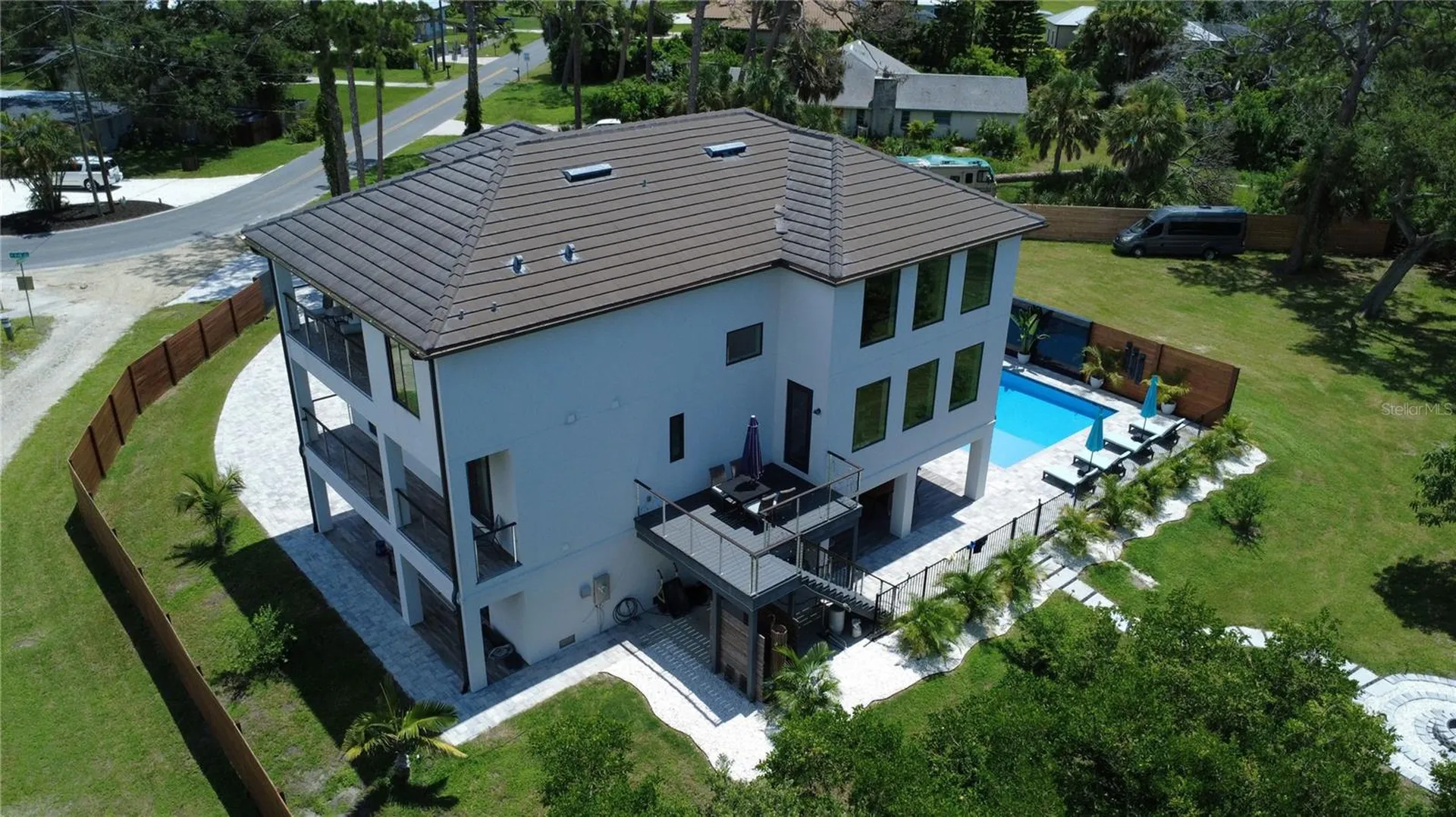 327 Roberts Road Nokomis FL 34275