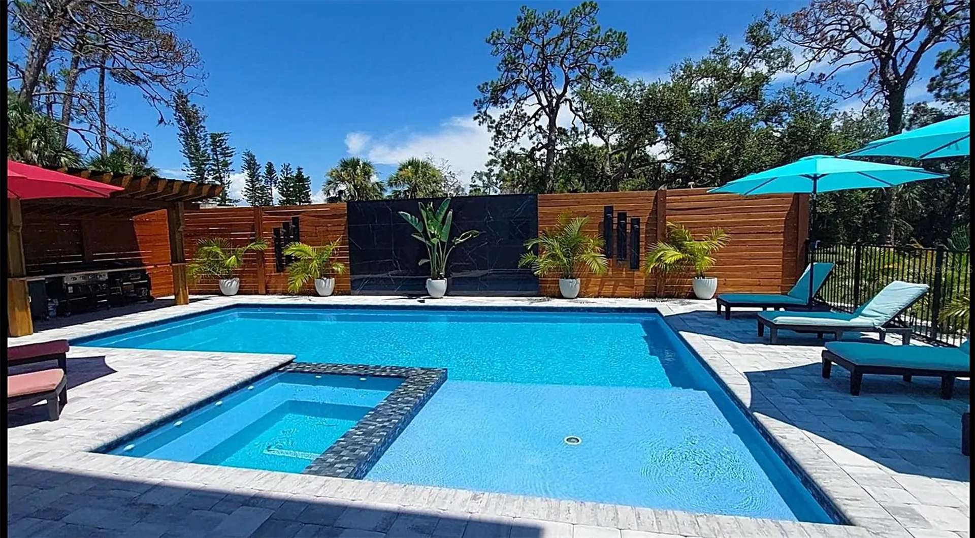 327 Roberts Road Nokomis FL 34275