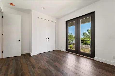 327 Roberts Road Nokomis FL 34275