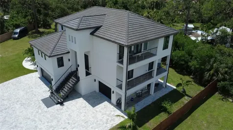 327 Roberts Road Nokomis FL 34275