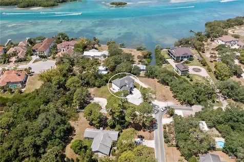 327 Roberts Road Nokomis FL 34275
