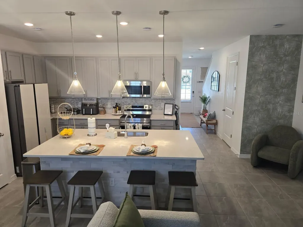 635 Longboat Drive Davenport FL 33896