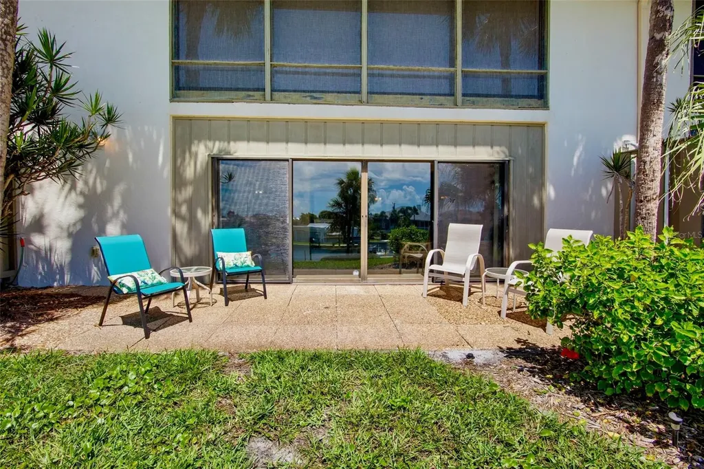 6500 Flotilla Drive Holmes Beach FL 34217