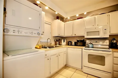 679 Melanie Lane Altamonte Springs FL 32701