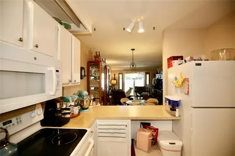 679 Melanie Lane Altamonte Springs FL 32701