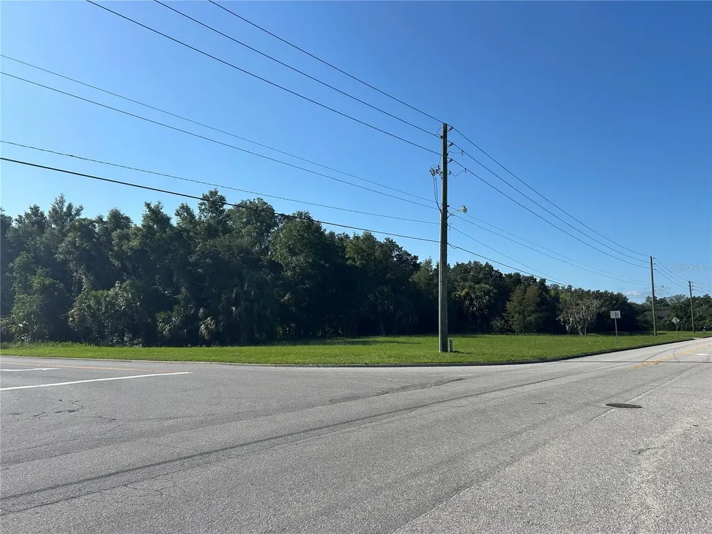 1881 SE 30th Avenue Ocala FL 34471