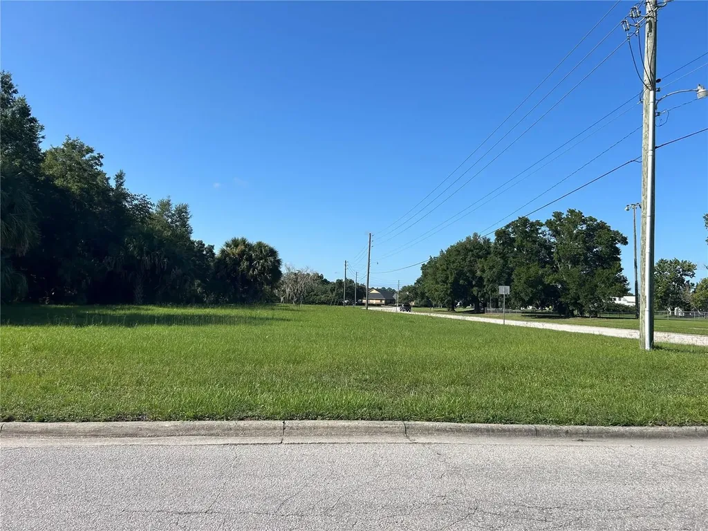 1881 SE 30th Avenue Ocala FL 34471