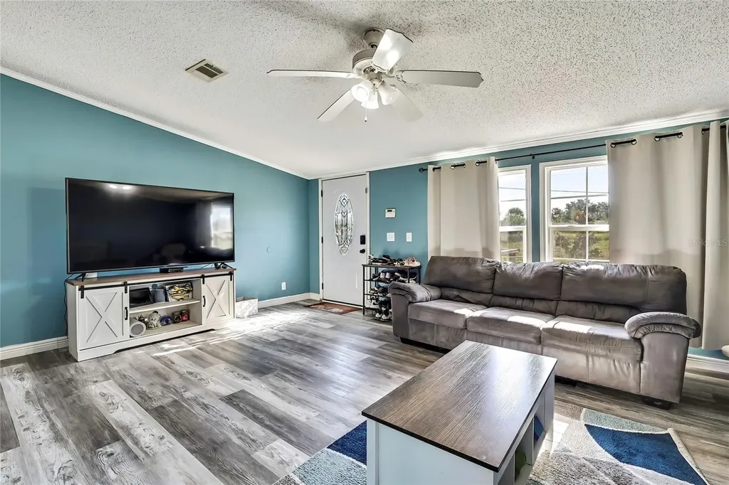 11089 Fulmar Road Weeki Wachee FL 34614