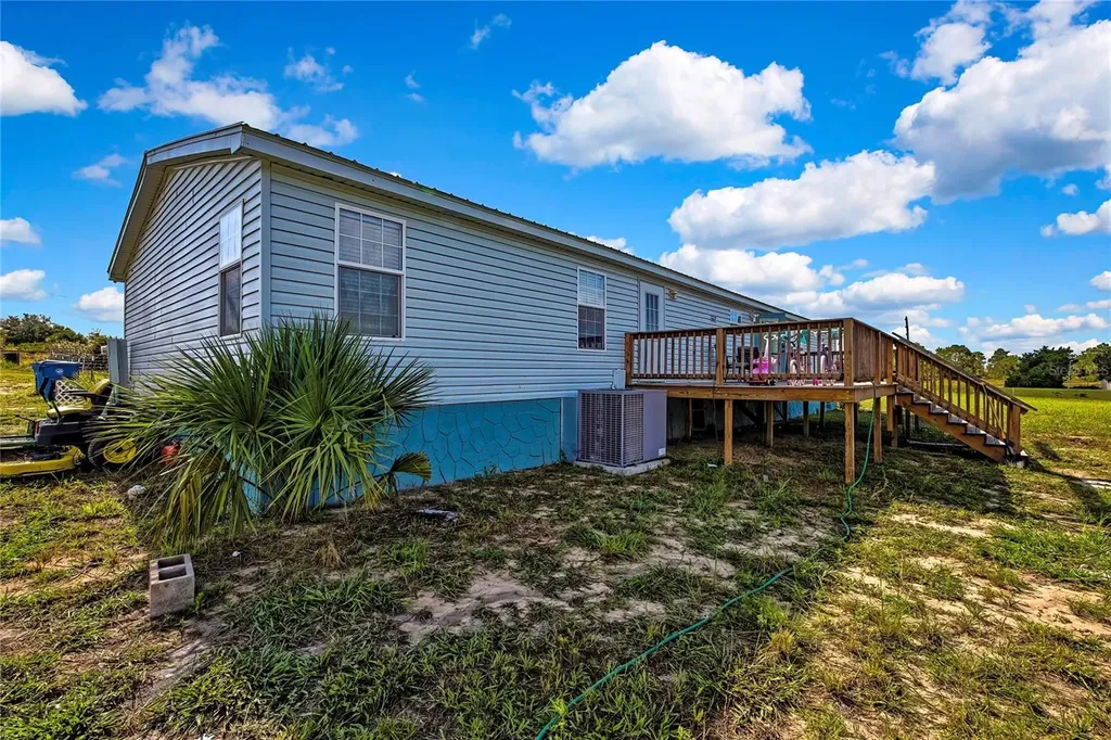 11089 Fulmar Road Weeki Wachee FL 34614